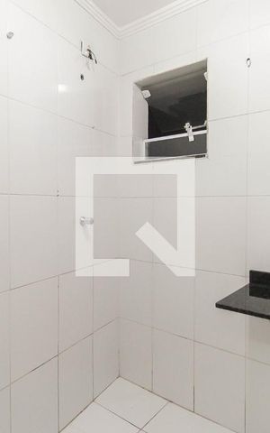Casa de condomínio à venda com 71m², 2 quartos e 1 vaga Casa de condomínio à venda com 71m², 2 quartos e 1 vagaBanheiro