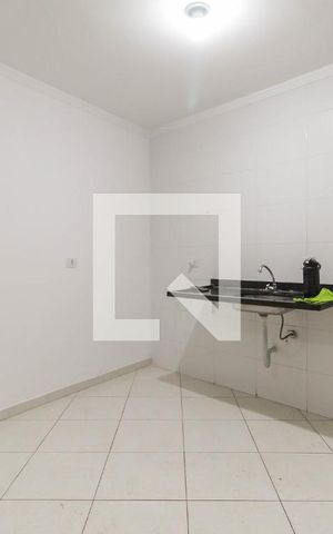 Casa de condomínio à venda com 71m², 2 quartos e 1 vaga Casa de condomínio à venda com 71m², 2 quartos e 1 vagaCozinha