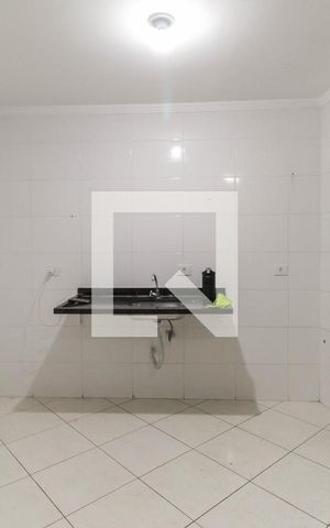 Casa de condomínio à venda com 71m², 2 quartos e 1 vaga Casa de condomínio à venda com 71m², 2 quartos e 1 vagaCozinha