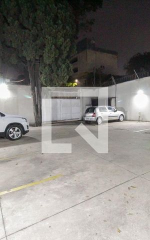 Casa de condomínio à venda com 71m², 2 quartos e 1 vaga Casa de condomínio à venda com 71m², 2 quartos e 1 vagaEstacionamento