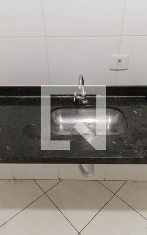 Casa de condomínio à venda com 71m², 2 quartos e 1 vaga Casa de condomínio à venda com 71m², 2 quartos e 1 vagaCozinha