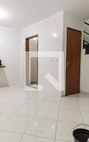 Casa de condomínio à venda com 71m², 2 quartos e 1 vaga Casa de condomínio à venda com 71m², 2 quartos e 1 vagaSala