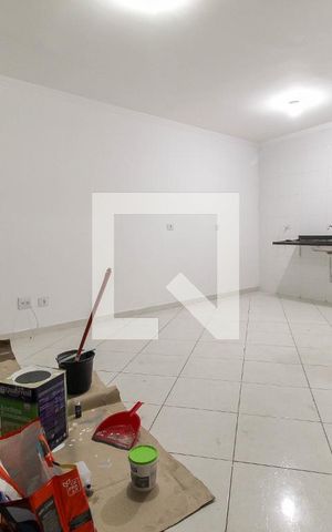 Casa de condomínio à venda com 71m², 2 quartos e 1 vaga Casa de condomínio à venda com 71m², 2 quartos e 1 vagaSala