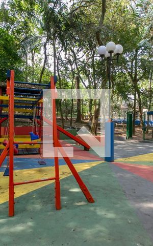 Apartamento à venda com 44m², 2 quartos e 1 vaga Apartamento à venda com 44m², 2 quartos e 1 vagaÁrea Comum - Playground