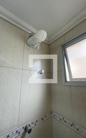 Apartamento para alugar com 55m², 2 quartos e 2 vagas Apartamento para alugar com 55m², 2 quartos e 2 vagasBanheiro