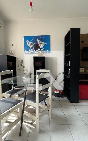 Apartamento para alugar com 55m², 2 quartos e 2 vagas Apartamento para alugar com 55m², 2 quartos e 2 vagasSala