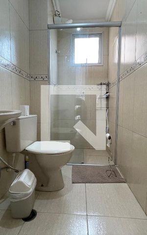 Apartamento para alugar com 55m², 2 quartos e 2 vagas Apartamento para alugar com 55m², 2 quartos e 2 vagasBanheiro