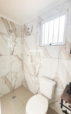 Casa à venda com 150m², 3 quartos e 1 vagaBanheiro
