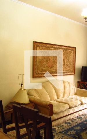Casa à venda com 250m², 3 quartos e 4 vagasSala