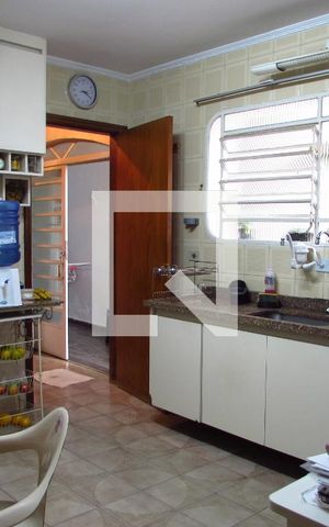 Casa à venda com 250m², 3 quartos e 4 vagasCozinha