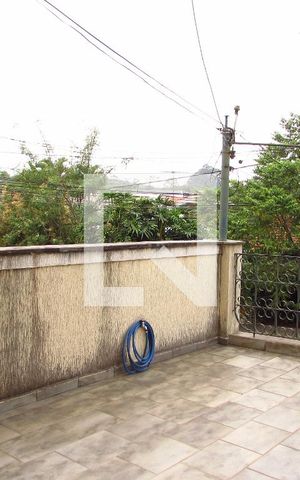 Casa à venda com 250m², 3 quartos e 4 vagasTerraço