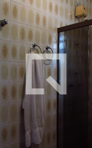 Casa à venda com 250m², 3 quartos e 4 vagasBanheiro Suíte 3