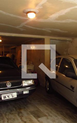 Casa à venda com 250m², 3 quartos e 4 vagasGaragem
