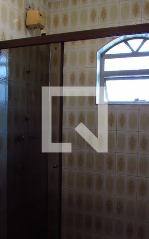 Casa à venda com 250m², 3 quartos e 4 vagasBanheiro Suíte 3