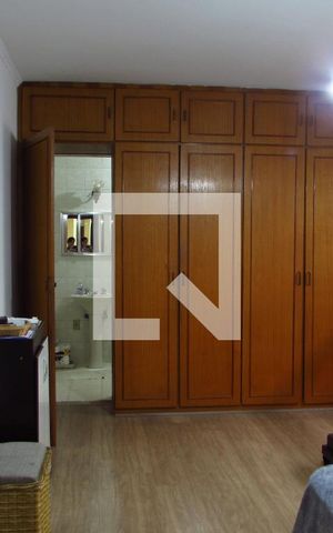Casa à venda com 250m², 3 quartos e 4 vagasSuíte 1
