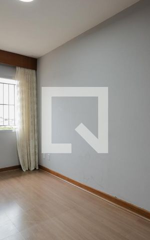 Casa para alugar com 260m², 4 quartos e 2 vagas Casa para alugar com 260m², 4 quartos e 2 vagasSuíte 3