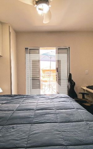 Casa à venda com 120m², 3 quartos e 2 vagasSuíte