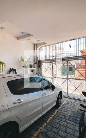 Casa à venda com 120m², 3 quartos e 2 vagasGaragem
