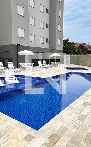 Apartamento para alugar com 56m², 2 quartos e 1 vaga Apartamento para alugar com 56m², 2 quartos e 1 vagaÁrea comum - Piscina