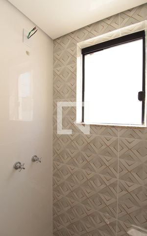 Apartamento à venda com 75m², 3 quartos e 2 vagasBanheiro da Suite