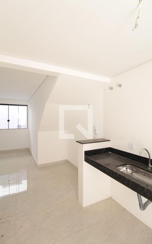 Apartamento à venda com 75m², 3 quartos e 2 vagasCozinha