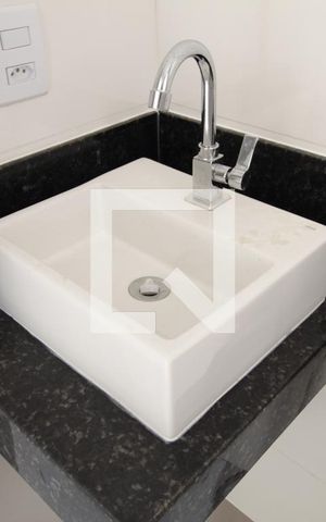 Apartamento à venda com 75m², 3 quartos e 2 vagasBanheiro da Suite