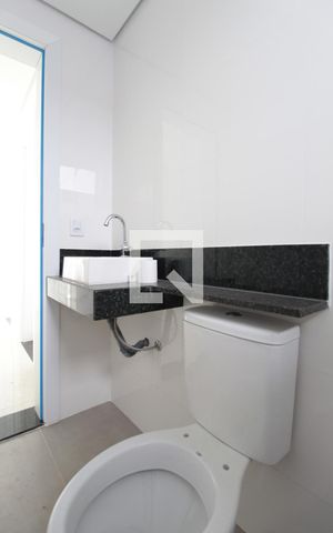 Apartamento à venda com 75m², 3 quartos e 2 vagasBanheiro Social