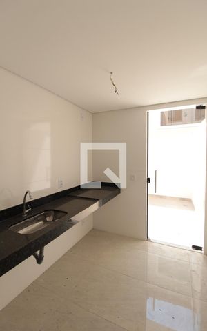 Apartamento à venda com 75m², 3 quartos e 2 vagasCozinha