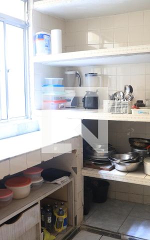 Casa à venda com 180m², 4 quartos e 2 vagasDespensa