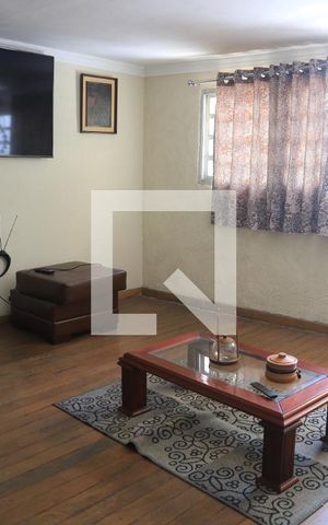 Casa à venda com 180m², 4 quartos e 2 vagasSala 2