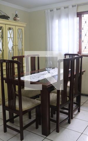 Casa à venda com 180m², 4 quartos e 2 vagasSala 1