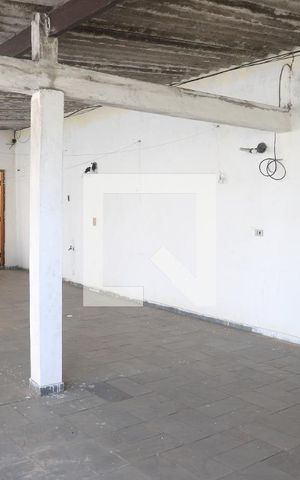 Casa à venda com 180m², 4 quartos e 2 vagasTerraço