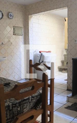 Casa à venda com 180m², 4 quartos e 2 vagasCozinha