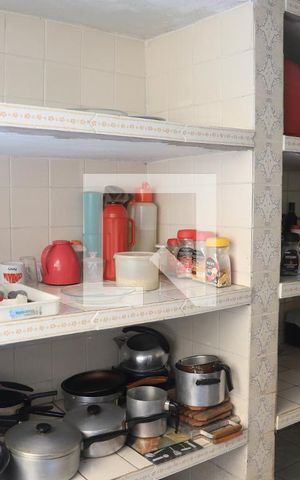 Casa à venda com 180m², 4 quartos e 2 vagasDespensa