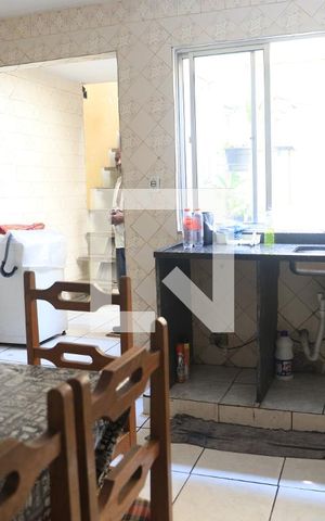 Casa à venda com 180m², 4 quartos e 2 vagasCozinha