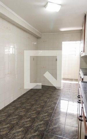 Casa à venda com 100m², 2 quartos e 1 vaga Casa à venda com 100m², 2 quartos e 1 vagaCozinha