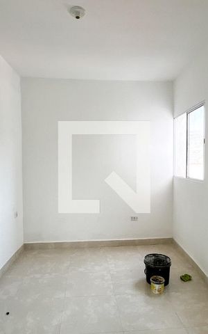 Casa de condomínio para alugar com 50m², 1 quarto e sem vagaSala