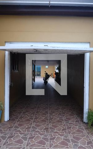 Casa à venda com 140m², 2 quartos e 5 vagasGaragem