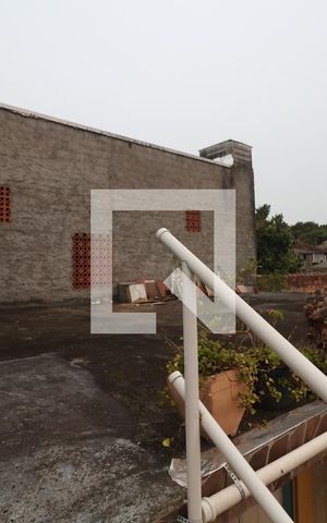 Casa à venda com 140m², 2 quartos e 5 vagasTerraço