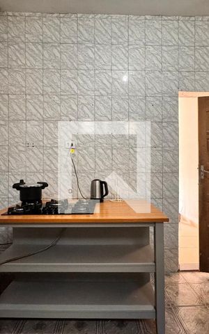Casa à venda com 180m², 2 quartos e 1 vaga Casa à venda com 180m², 2 quartos e 1 vagaCozinha
