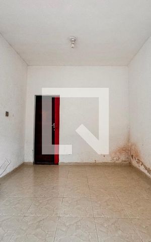 Casa à venda com 180m², 2 quartos e 1 vaga Casa à venda com 180m², 2 quartos e 1 vagaGaragem