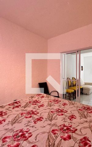 Casa à venda com 180m², 2 quartos e 1 vaga Casa à venda com 180m², 2 quartos e 1 vagaQuarto 1