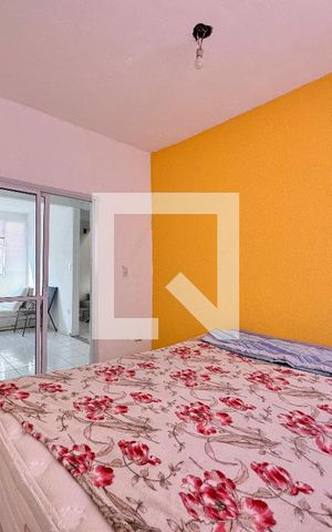 Casa à venda com 180m², 2 quartos e 1 vaga Casa à venda com 180m², 2 quartos e 1 vagaQuarto 1