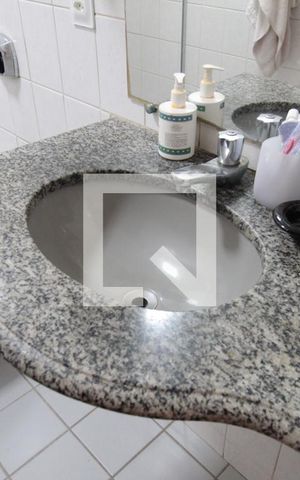 Apartamento para alugar com 98m², 3 quartos e 2 vagasBanheiro Social