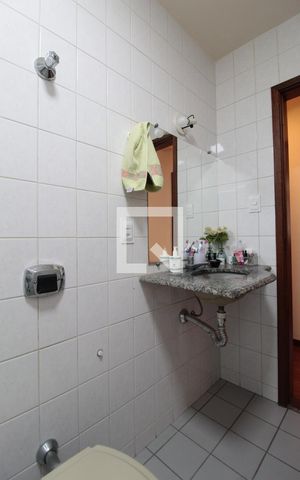 Apartamento para alugar com 98m², 3 quartos e 2 vagasBanheiro Social