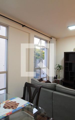 Apartamento para alugar com 98m², 3 quartos e 2 vagasSala