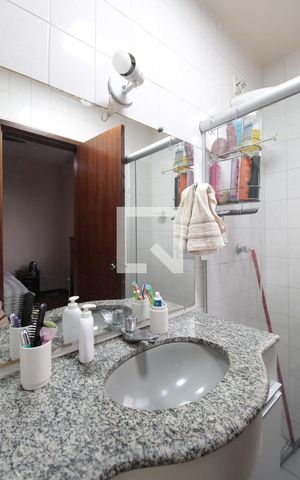 Apartamento para alugar com 98m², 3 quartos e 2 vagasSuíte