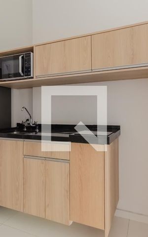 Studio à venda com 28m², 1 quarto e sem vaga Studio à venda com 28m², 1 quarto e sem vagaCozinha