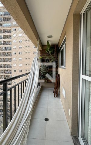 Apartamento para alugar com 60m², 2 quartos e 1 vagaSacada