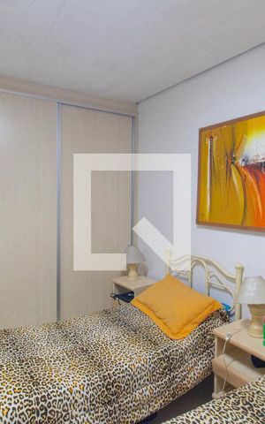 Apartamento à venda com 250m², 4 quartos e 3 vagas Apartamento à venda com 250m², 4 quartos e 3 vagasQuarto 3
